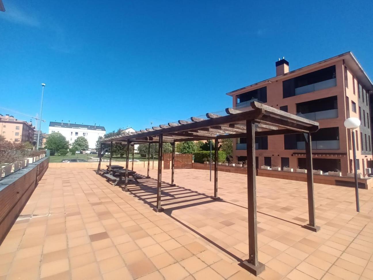 Apartamento Camino Santiago Etxea Jaca Exterior foto